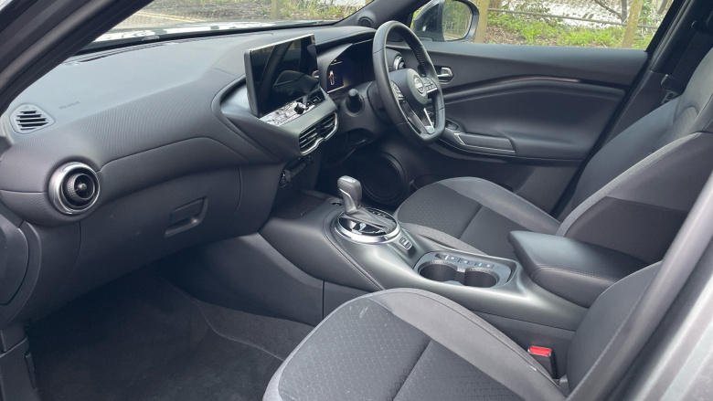 Nissan Juke 1.6 Hybrid N-Connecta 5dr Auto Hybrid Hatchback